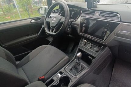 VW Touran 195.000 km 12.500 &euro; Düren 52351