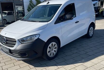 Mercedes-Benz Citan 52.117 km 15.999 &euro; Urbach (30km östlich von Stuttgart) 73660