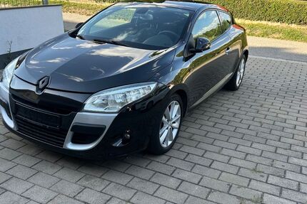 Renault Megane 148.784 km 3.590 &euro; Mallersdorf-Pfaffenberg 84066