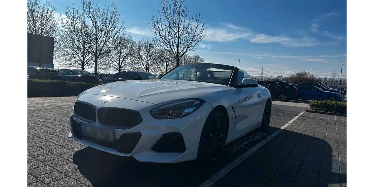 BMW Z4 45.000 km 37.990 &euro; Köln 50672