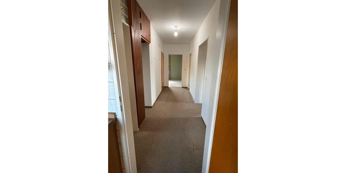 Einfamilienhaus Uetze - 7 Zimmer, 210 m&sup2;, 415.000&euro; | Angebot:26019558