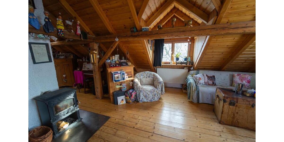 Einfamilienhaus Ebnath - 7 Zimmer, 260 m&sup2;, 390.000&euro; | Angebot:26764263