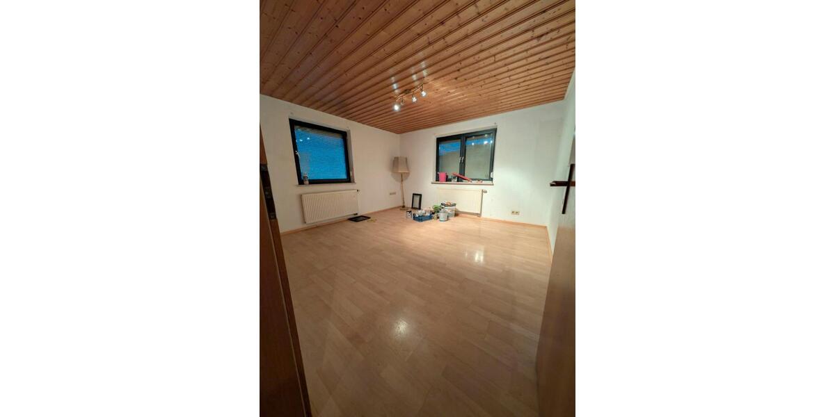 Erdgeschoßwohnung Herbrechtingen - 3 Zimmer, 68 m&sup2;, 800&euro; | Angebot:25399074