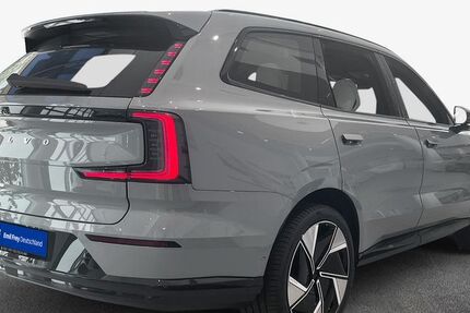 Volvo EX90 5.000 km 73.890 € München 80809