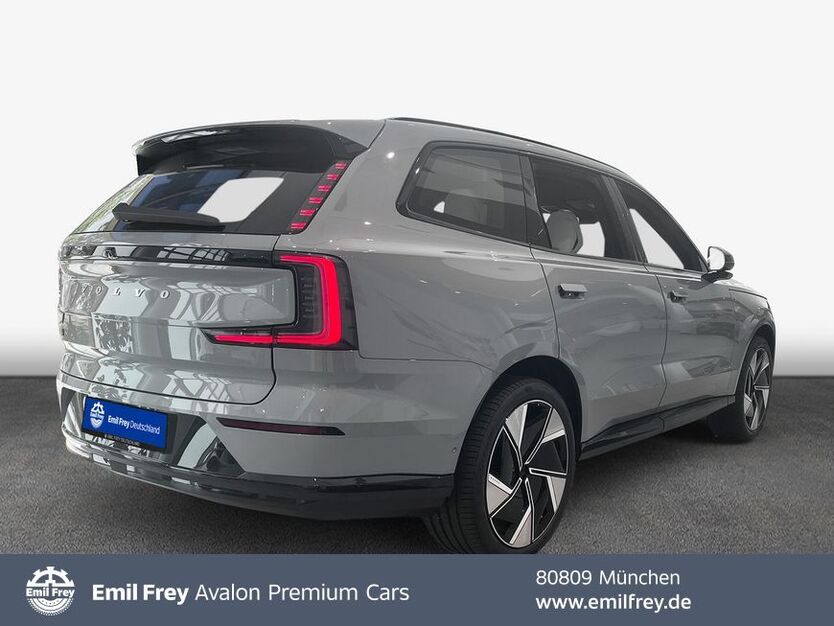 Volvo EX90 5.000 km 79.890 € München 80809