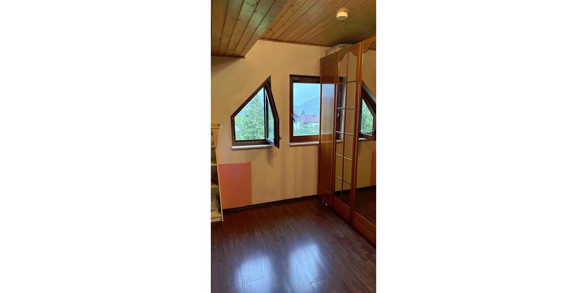 Mehrfamilienhaus, Wohnhaus Biedenkopf - 11 Zimmer, 258 m&sup2;, 419.000&euro; | Angebot:26791523