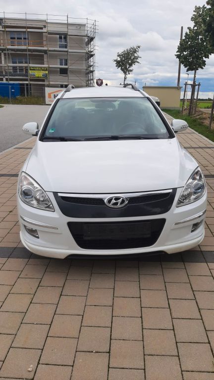 Hyundai i30 171.000 km 4.300 € Simbach 94436
