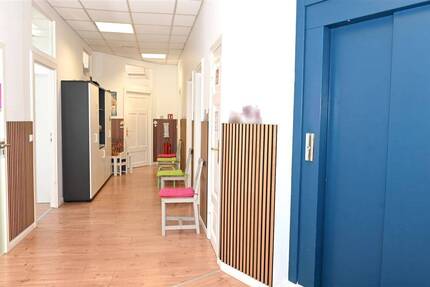 Gewerbeobjekt Stralsund Altstadt - 7 Zimmer, 112 m&sup2;, 1.120&euro; | Angebot:26796282