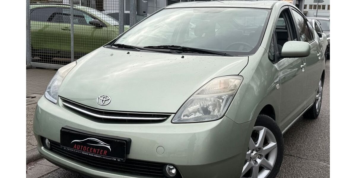 Toyota Prius 78.000 km 9.900 &euro; Weinheim 69469