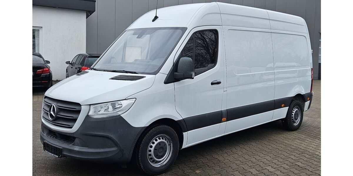 Mercedes-Benz Sprinter 208.912 km 17.731 &euro; Halle (Westf) 33790