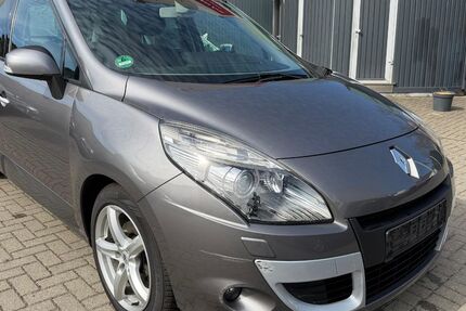 Renault Scenic 240.000 km 2.450 &euro; Magdeburg 39112