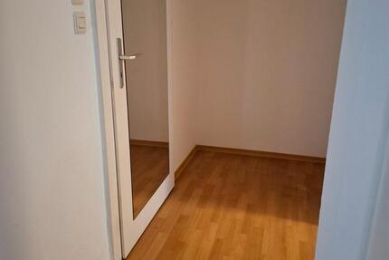 Wohnung Cadolzburg - 2 Zimmer, 65 m&sup2;, 680&euro; | Angebot:26233587