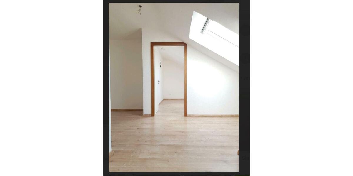 Dachgeschoßwohnung Duisburg Essenberg - 3 Zimmer, 57 m&sup2;, 67.500&euro; | Angebot:24788476