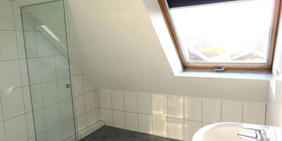 Doppelhaushälfte Tönisvorst St. Tönis - 5 Zimmer, 153 m&sup2;, 560.000&euro; | Angebot:26189078