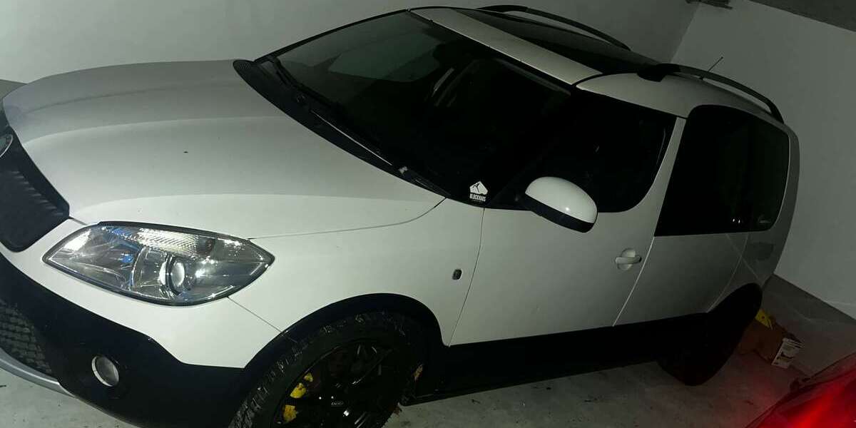 Skoda Roomster 179.070 km 2.800 &euro; Bitz 72475