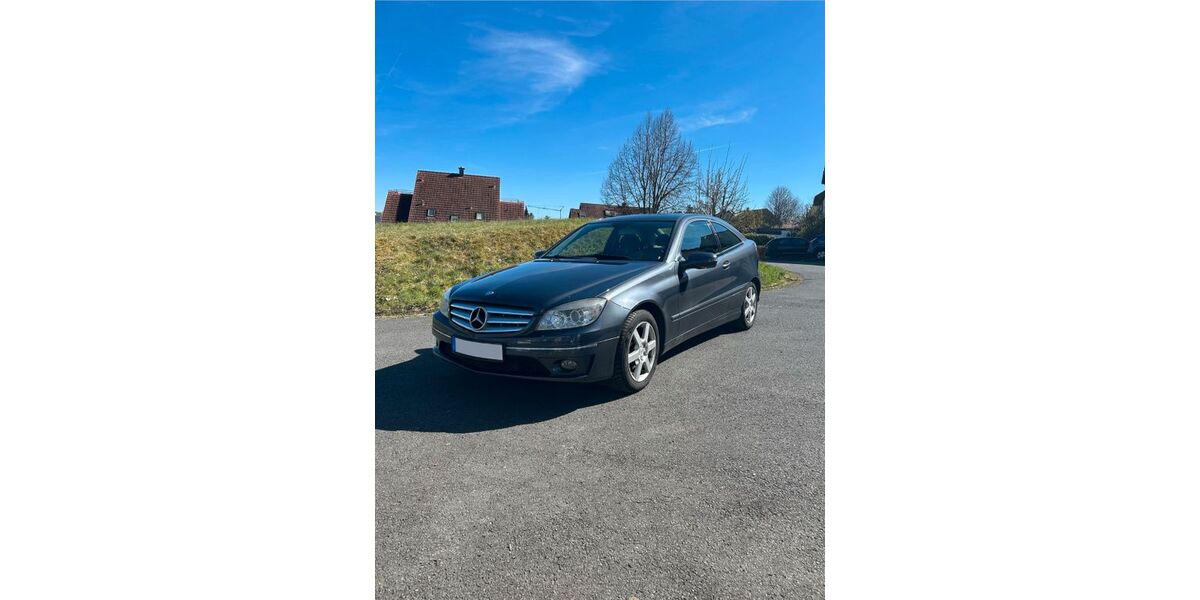 Mercedes-Benz CLC 180 122.000 km 6.990 &euro; Höchberg 97204