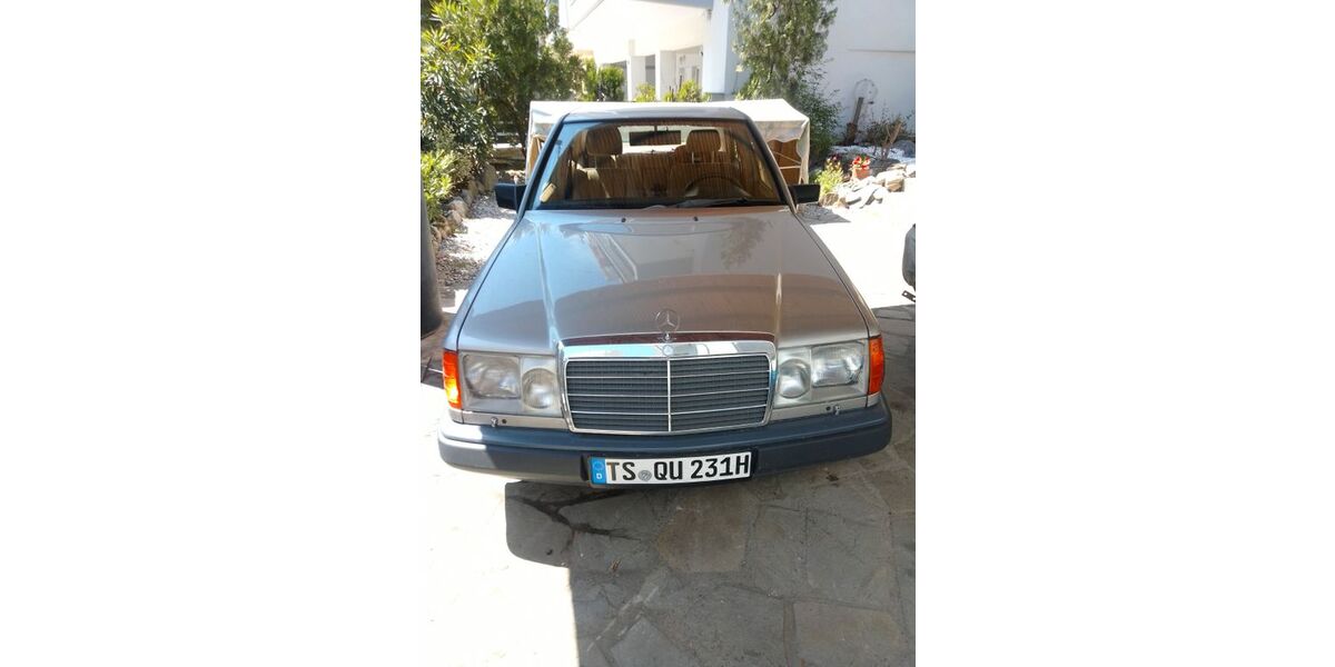 Mercedes-Benz E 300 75.000 km 16.900 &euro; Übersee 83236