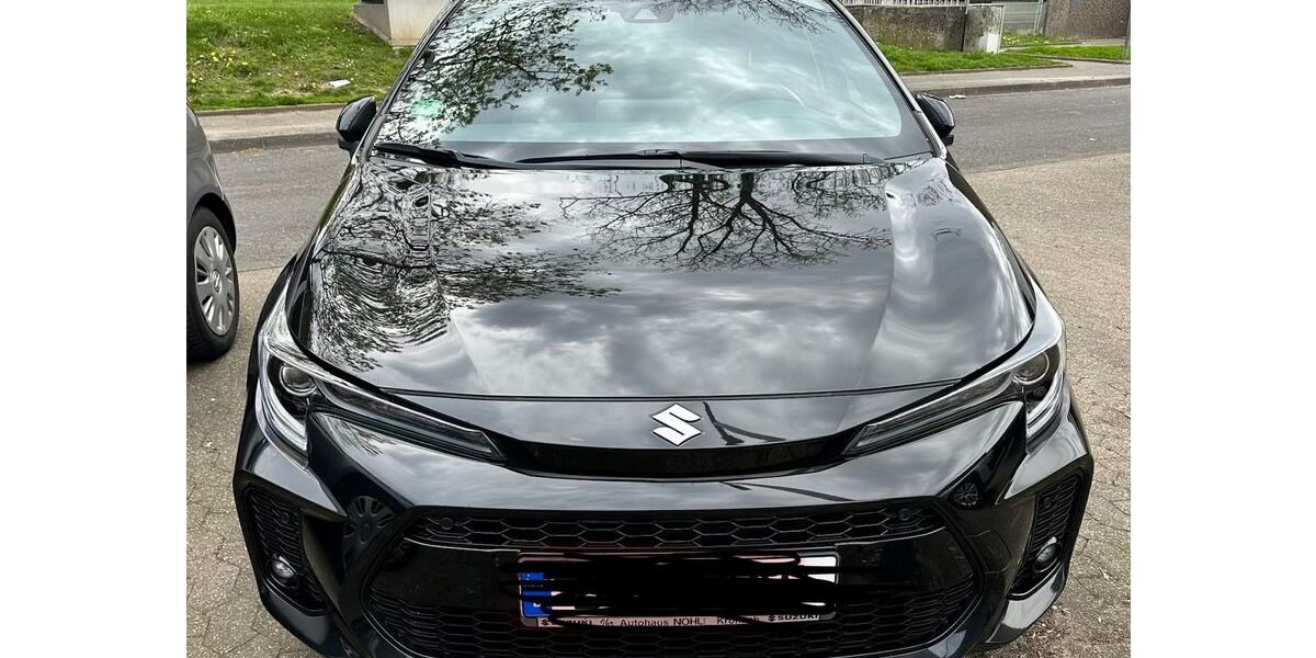 Suzuki Swace 109.780 km 17.800 &euro; Düsseldorf 40595