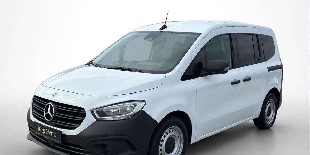 Mercedes-Benz Citan 146.900 km 15.850 &euro; Wackersdorf 92442