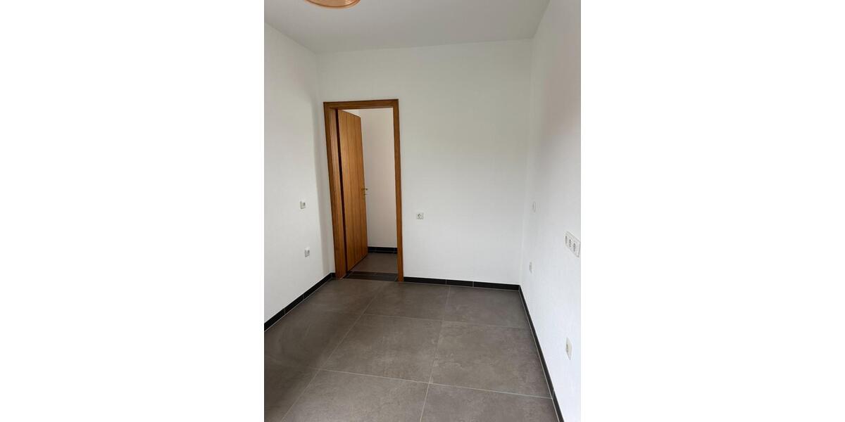 Etagenwohnung Simbach - 4 Zimmer, 97 m&sup2;, 895&euro; | Angebot:25362743