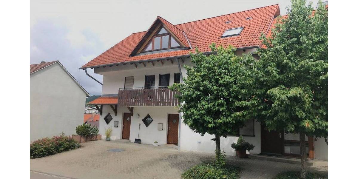 Etagenwohnung Albstadt Ebingen - 3 Zimmer, 86 m&sup2;, 199.000&euro; | Angebot:25928566