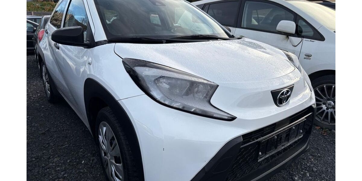 Toyota Aygo (X) 24.000 km 8.950 &euro; Ochtendung 56299