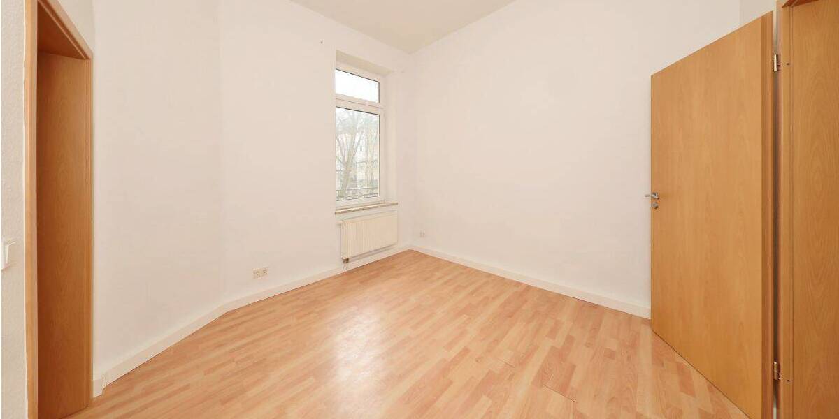 Etagenwohnung Wilhelmshaven Innenstadt - 5 Zimmer, 110 m&sup2;, 650&euro; | Angebot:26851799