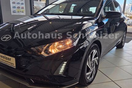 Hyundai i20 18.100 km 18.790 &euro; Nördlingen 86720