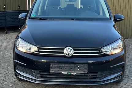 VW Touran 31.000 km 22.900 &euro; Nürnberg 90469