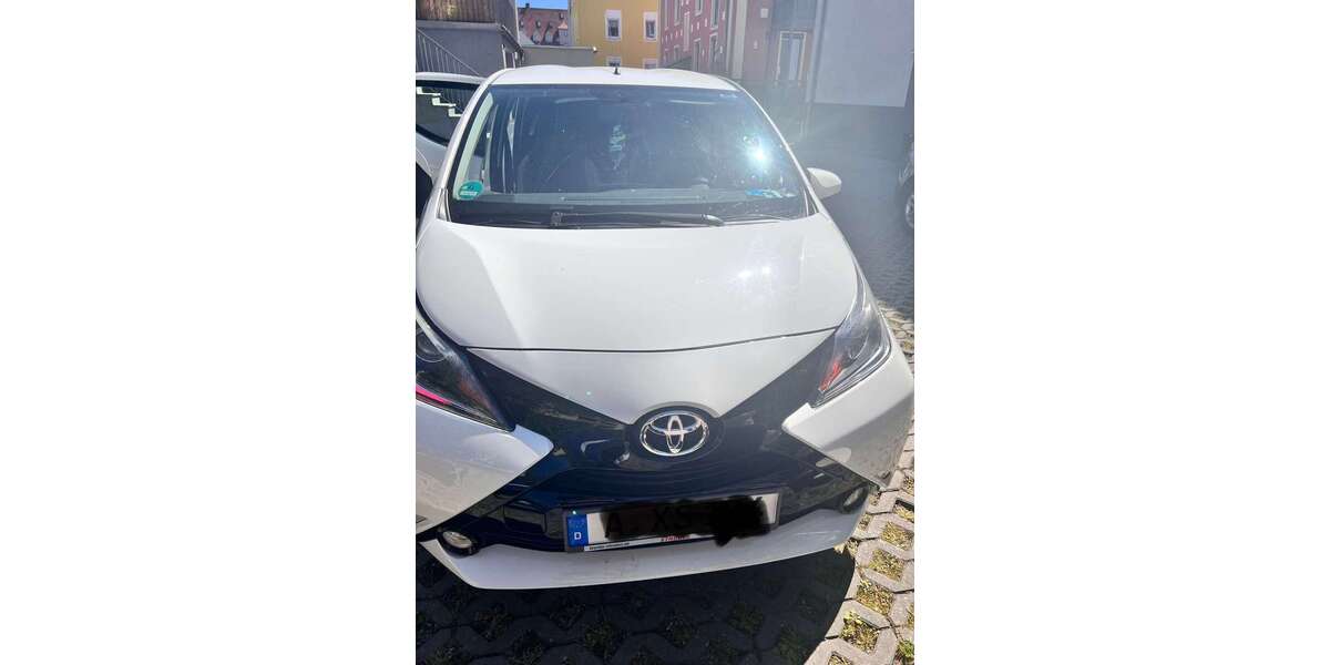 Toyota Aygo 49.544 km 9.000 &euro; Augsburg 86157