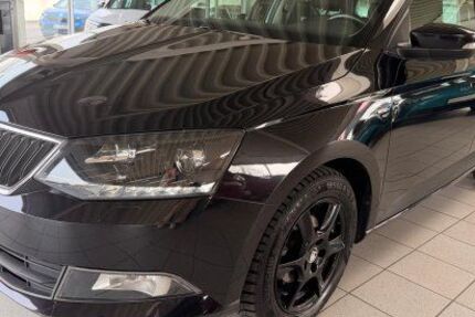 Skoda Fabia 106.467 km 9.990 &euro; Elmshorn 25337