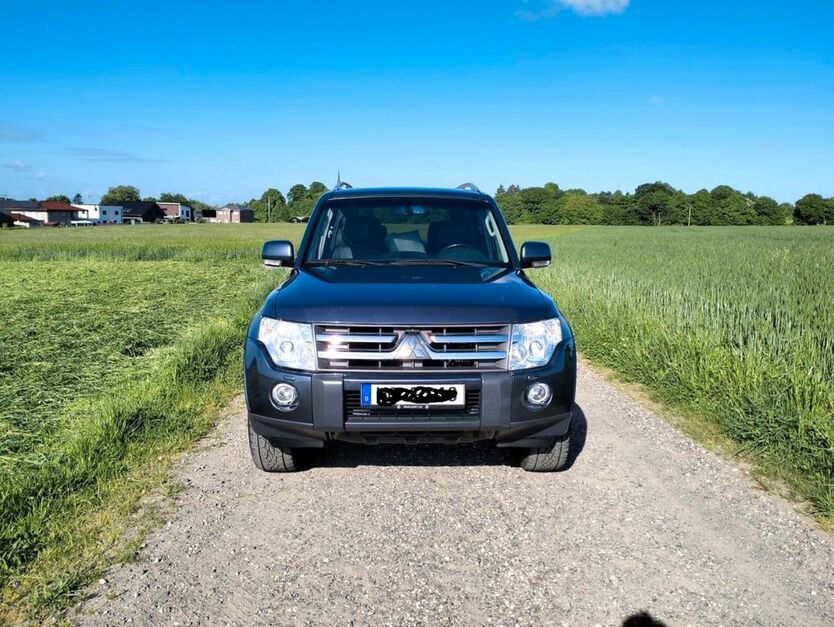 Mitsubishi Pajero 158.100 km 7.300 € Darmstadt 64289