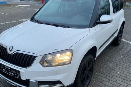 Skoda Yeti 253.000 km 6.799 &euro; Frankfurt am Main 65933