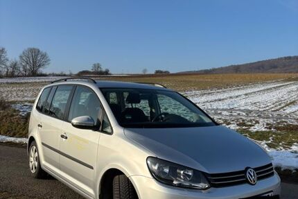 VW Touran 153.000 km 9.400 &euro; Bischofsheim 97653