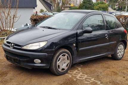 Peugeot 206 126.000 km 950 &euro; Bergisch Gladbach 51469