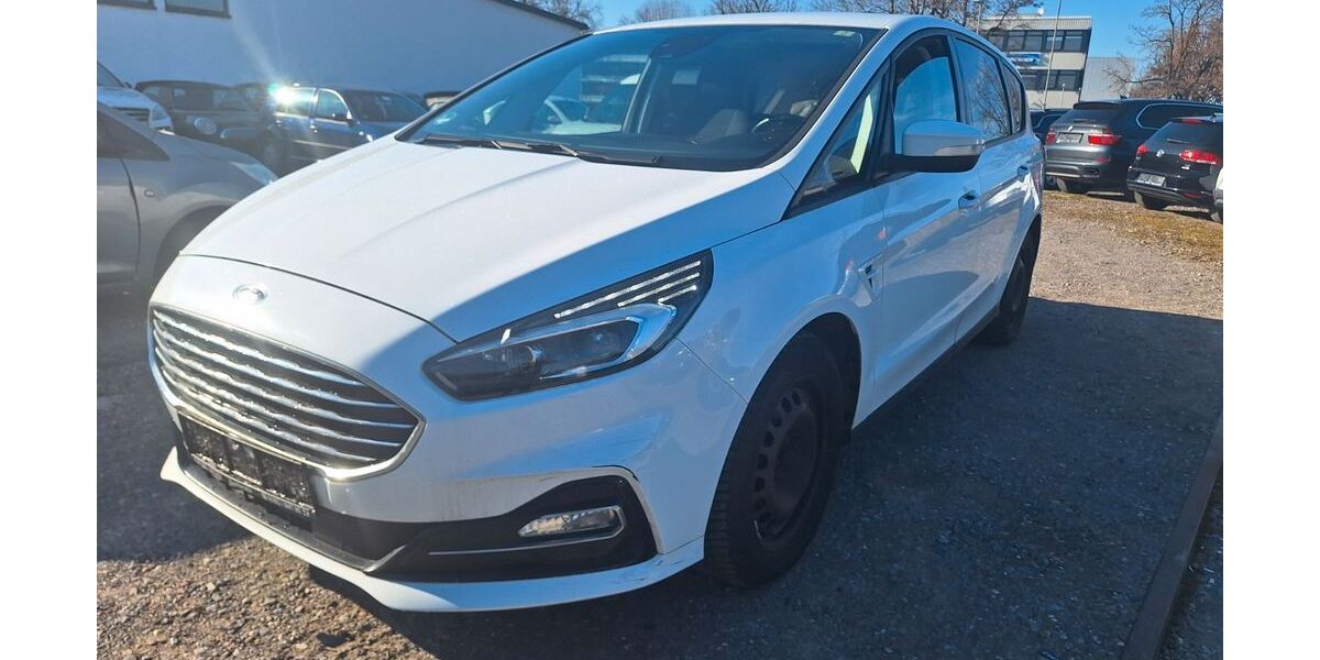 Ford S-Max 174.000 km 8.700 &euro; Karlsruhe 76185