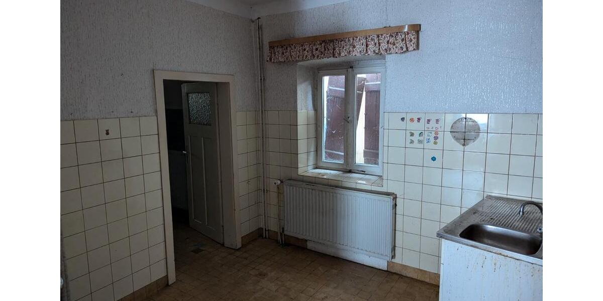 Einfamilienhaus Homburg - 4 Zimmer, 85 m&sup2;, 90.000&euro; | Angebot:27027323