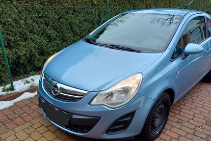 Opel Corsa 61.300 km 4.300 &euro; Eggersdorf 15345