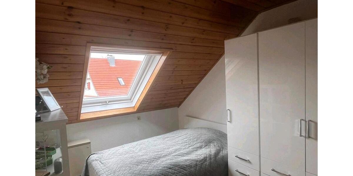 Dachgeschoßwohnung Aichstetten - 4 Zimmer, 84 m&sup2;, 1.150&euro; | Angebot:26664922