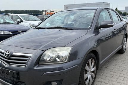 Toyota Avensis 126.050 km 2.999 &euro; Wildau 15745