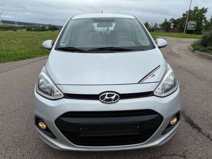 i10