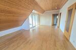 Dachgeschoßwohnung Griesheim - 3 Zimmer, 90 m&sup2;, 1.300&euro; | Angebot:26262337