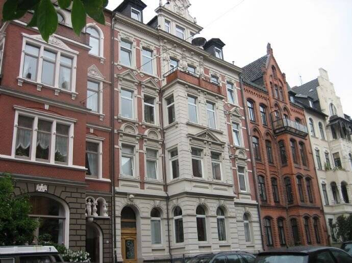 Yorckstraße: Parkett, Stuck, Balkon, Kamin, EBK, Gäste-WC 3 zimmer