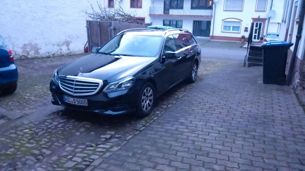 Mercedes-Benz E 220 470.000 km 7.200 € großlittgen 54534