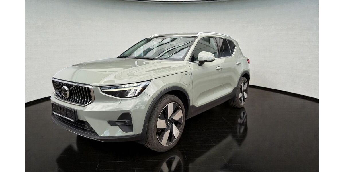 Volvo XC40 125.000 km 27.699 &euro; Reutlingen / Mittelstadt 72766