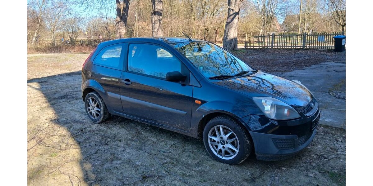 Ford Fiesta 156.506 km 1.999 &euro; Dortmund 44227