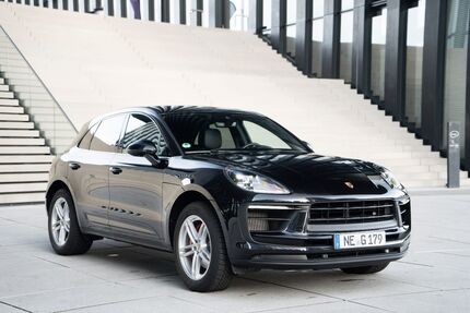 Porsche Macan 19.890 km 68.450 &euro; Korschenbroich 41352