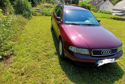Audi A4 152.000 km 2.150 &euro; Waldorf 53498