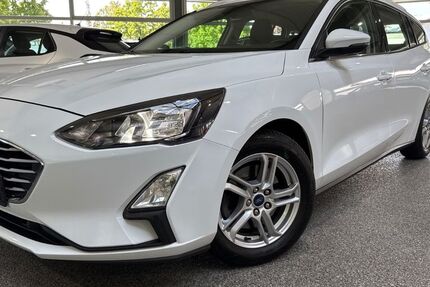 Ford Focus 63.289 km 15.880 &euro; Troisdorf 53842