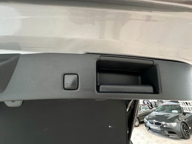 Ford Kuga 2.0 EcoBlue ST-Line X Aut. 4WD Navi*LED*HUD 119.531 km 24.890 &euro; Gebesee 99189